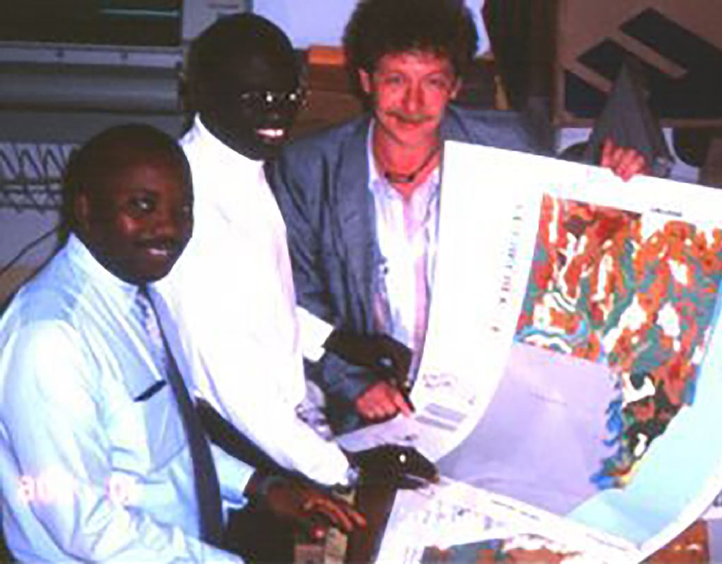 Titelbild: Fachwissen für Afrika-Projekte – Lehmbau in Gambia und Ghana